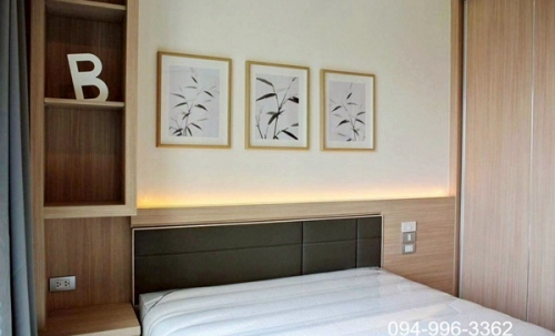 For sale RHYTHM SUKHUMVIT 36-38 ใจกลางทองหล่อ ใกล้ BTS ชั้น 10 วิวสระ โทร 094-9963362