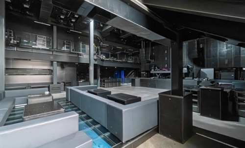 ปล่อยเช่า ผับ ไนต์คลับ (Nightclub) เซ้งอาคาร 3 ชั้น 2,100 ตรม. ทำเลใจกลางเอกมัย สามารถดำเนินธุรกิจต่อได้ทันที โทร 090-6360022