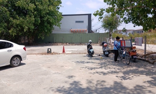 ขายที่ดินหลังเซเว่น ลาดปลาเค้า 66, กรุงเทพ เนื้อที่ 168 ตรว. หน้ากว้าง 40 ม ลึก 17 ม