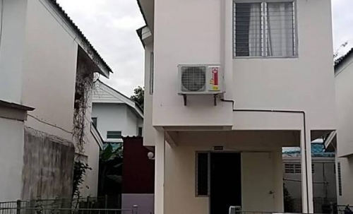 ให้เช่าบ้าน 2ชั้น โคราช ราคาถูก โครงการ เอื้ออาทรโชคชัย อ.โชคชัย จ.นครราชสีมา พร้อมแอร์ ใกล้มหาวิทยาลัยรามคำแหง โทร 080-6354406