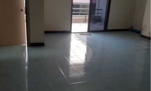 ขายทาวน์เฮ้าส์ 3 ชั้น 30 ตรว หมู่บ้านคลองหลวงโฮมเพลส ตรงข้ามแมคโครคลองหลวง โทร 0982251577