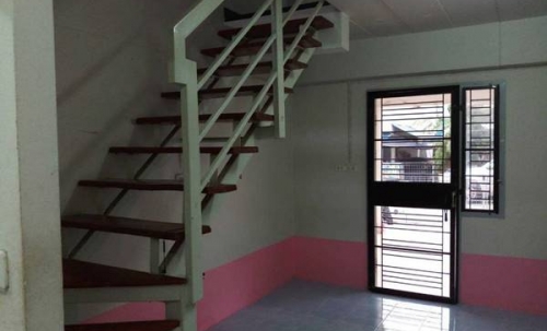 ให้เช่าบ้านโคราช ราคาถูก 2ชั้น โครงการ เอื้ออาทรโชคชัย อ.โชคชัย จ.นครราชสีมา พร้อมแอร์ ใกล้มหาวิทยาลัยรามคำแหง โทร 086-6675297