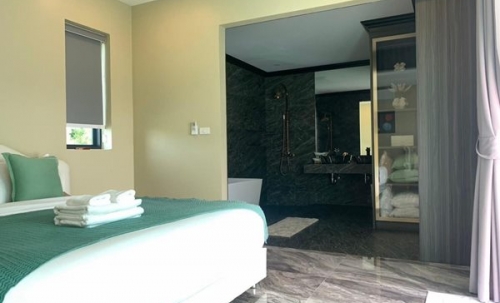 ขายด่วน พูลวิลล่า หัวหิน ประจวบฯ ใกล้ทะเล เดินทางสะดวก 2 ชั้น 3 ห้องนอน ตกแต่งเสร็จเรียบร้อย พร้อมเข้าอยู่ได้ทันที Tel. 0632897879