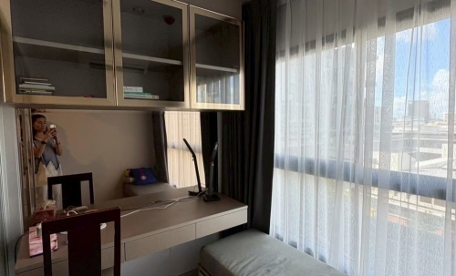 คอนโดพร้อมอยู่ ติดรถไฟฟ้า รีบขายด่วน ขายต่ำกว่าราคาแรกซื้อ