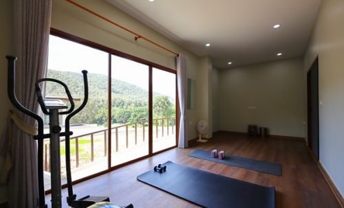 ขายที่ดิน พร้อมอาคาร วิวทะเลหมอก ทำเลศักยภาพ ดอยสะเก็ด – เชียงใหม่ บนเนื้อที่ 5 ไร่กว่า โทร 087-8783536