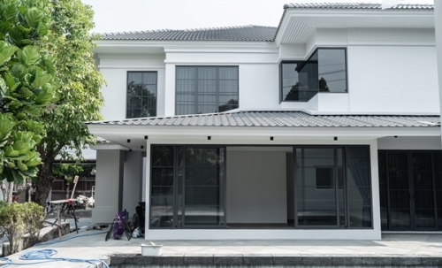 ขายบ้านเดี่ยว 211 ตร.ว. 2 ชั้น 4 ห้องนอน หมู่บ้าน ลัดดารมย์ อิลิแกรนช์ ราชพฤกษ์-รัตนาธิเบศ นนทบุรี โทร 0944836998