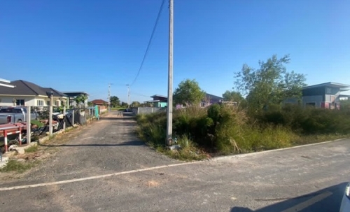 ขายยกที่ดิน 2 แปลงติด ต.หนามแดง อ.เมือง จ.ฉะเชิงเทรา เนื้อที่รวม 3-1-72.2 ไร่ โทร 096-0124534