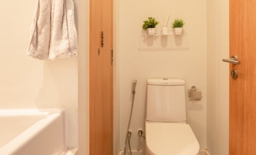 The Nest Ploenchit | Newly Renovated 1BR in Prime CBD — Move-in Ready Tel 062-992-5599