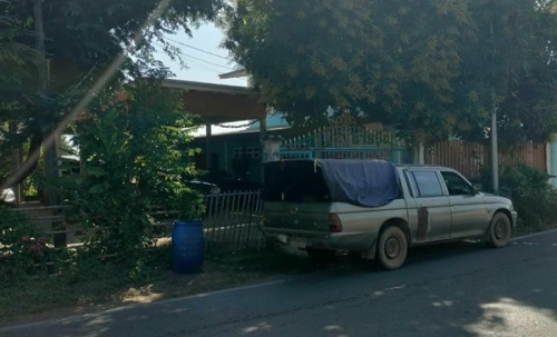 ขายด่วน! (บ้าน 2 ชั้น/ใต้ถุนโล่ง) พร้อมที่ดิน ติดถนนดำ อำเภอลาดยาว นครสวรรค์ โทร 092-6869618