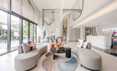 The Strand Indeed Condo คอนโดพร้อมอยู่ วิวทะเลศรีราชา ห้องแต่งครบ พร้อมเฟอร์นิเจอร์ โทร 065-5639565