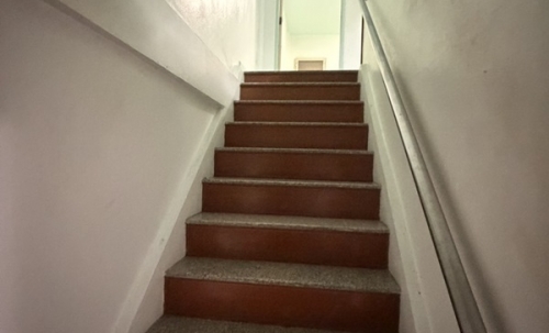 ให้เช่าทาวเฮ้าส์ 3 ชั้น หมู่บ้าน สินทวีแกรนด์วิลเลจน์ ใกล้ห้างเซ็นทรัลพระราม2 พร้อมอยู่ โทร 081-8218151