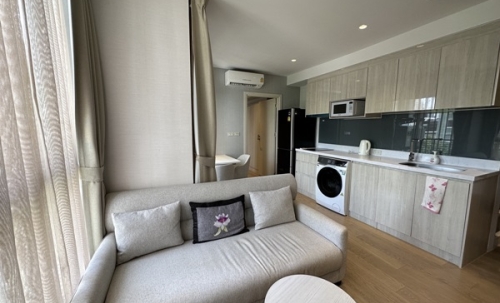 ให้เช่าคอนโด Runesu Thonglor 5 ใจกลางทองหล่อ เดินทางสะดวก ใกล้ BTS เฟอร์ครบ พร้อมเข้าอยู่ โทร 086-002-2449