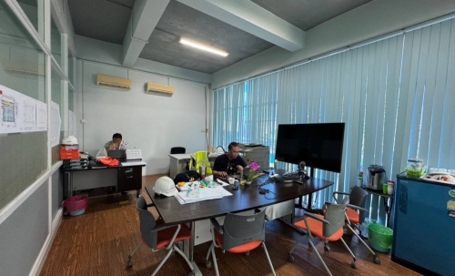 ขาย–เช่า โฮมออฟฟิศ 3 ชั้น นิคมอมตะนคร ชลบุรี พร้อมอุปกรณ์สำนักงานครบครัน จอดรถได้จุใจกว่า 15 คัน