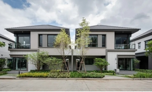 บ้านแฝดสไตล์โมเดิร์น 4 ห้องนอน 4 ห้องน้ำ ใน เวนิว ไอดี พระราม 5
