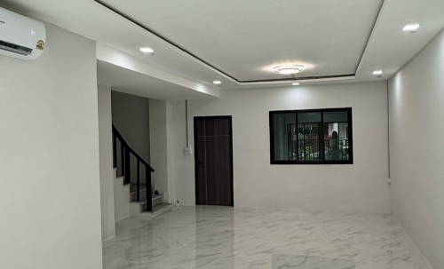 ขายบ้านพฤกษา 10 เจ้าของขายเอง  อำเภอไทรน้อย จังหวัดนนทบุรี