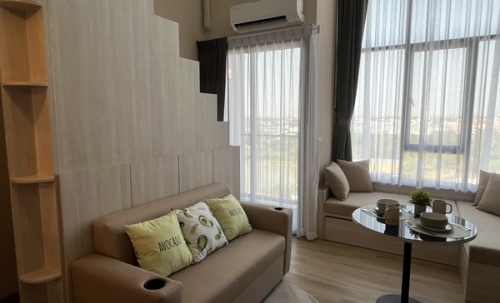 The Indeed Condo Park Amata คอนโดเพดานสูง 4.4 เมตร ทำเลใกล้นิคมอุตสาหกรรมอมตะซิตี้ ชลบุรี โทร 093-168-1685