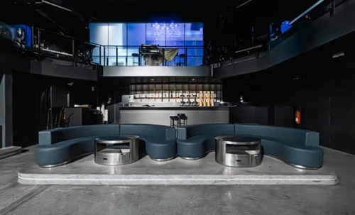 ปล่อยเช่า ผับ ไนต์คลับ (Nightclub) เซ้งอาคาร 3 ชั้น 2,100 ตรม. ทำเลใจกลางเอกมัย สามารถดำเนินธุรกิจต่อได้ทันที โทร 090-6360022