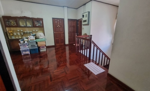 ขายบ้านเดี่ยว 2 ชั้น ปากน้ำ เมืองสมุทรปราการ พื้นที่ 122.8 ตร.ว. 6 ห้องนอน ทำเลดี โทร 0813436920 เจ้าของขายเอง