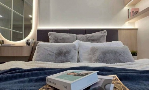 ขายคอนโด The IRIS Rama 9 - Srinakarin ใกล้เดอะมอลล์ รามคำแหง เฟอร์ครบ พร้อมเข้าอยู่ โทร 085-8266936