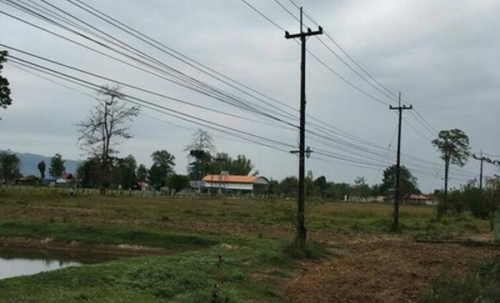 ขายที่ดินด่วนๆ ลดราคา 15 ไร่ ไคสี เมืองบึงกาฬ ใกล้สะพานมิตรภาพ ไทย-ลาว อยู่ติด ถ.ชยางกูร ติดทางเข้าวัดอาฮงศิลาวาส โทร 0632897879