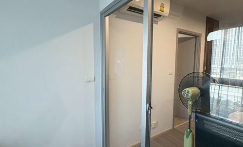 คอนโดพร้อมอยู่ ติดรถไฟฟ้า รีบขายด่วน ขายต่ำกว่าราคาแรกซื้อ